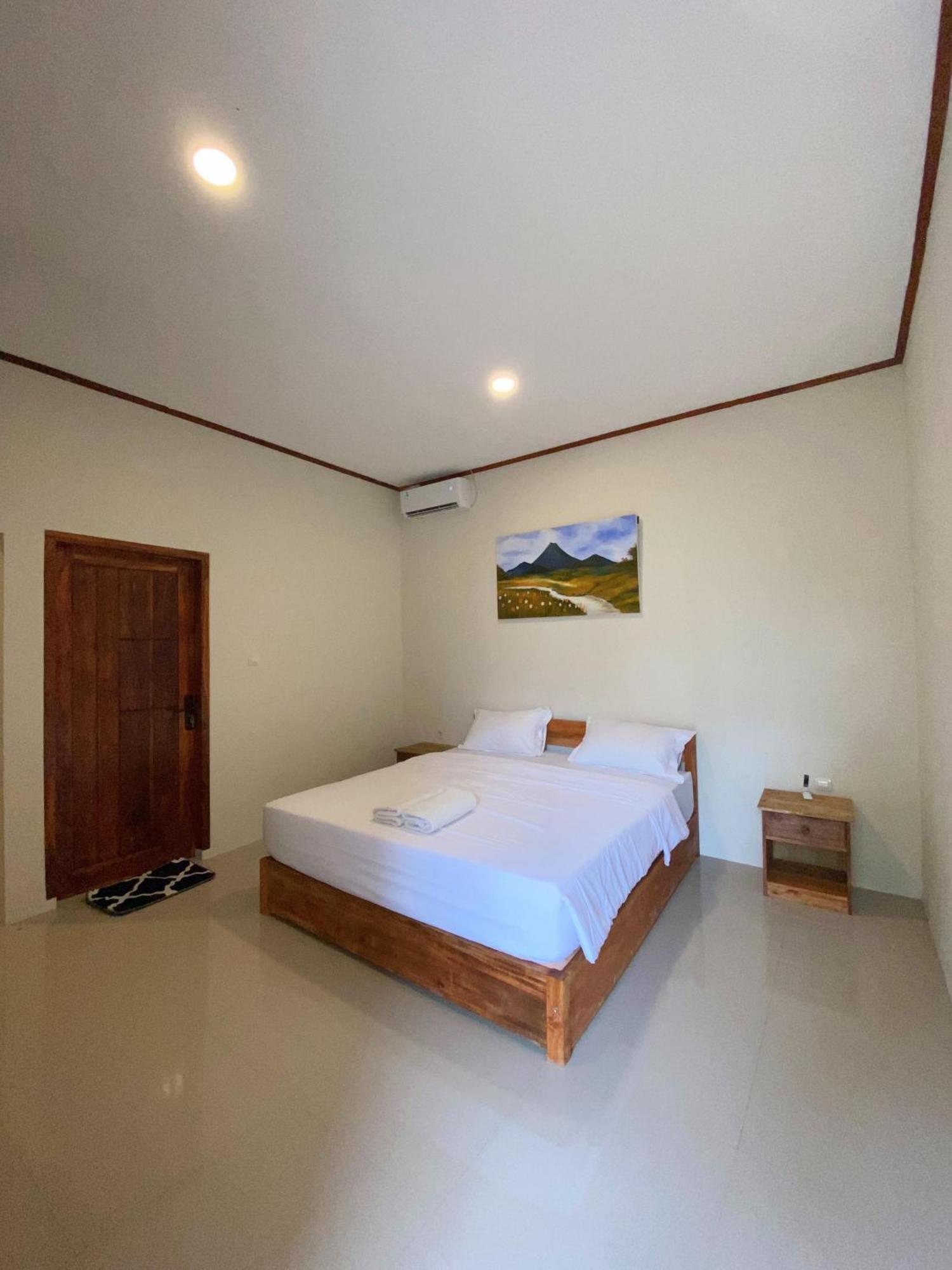 Mandalika Homestay Kuta  Værelse billede